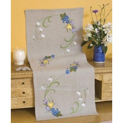 Spring Flowers Runner
