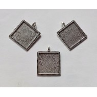 1303 Метална основа 1 бр.