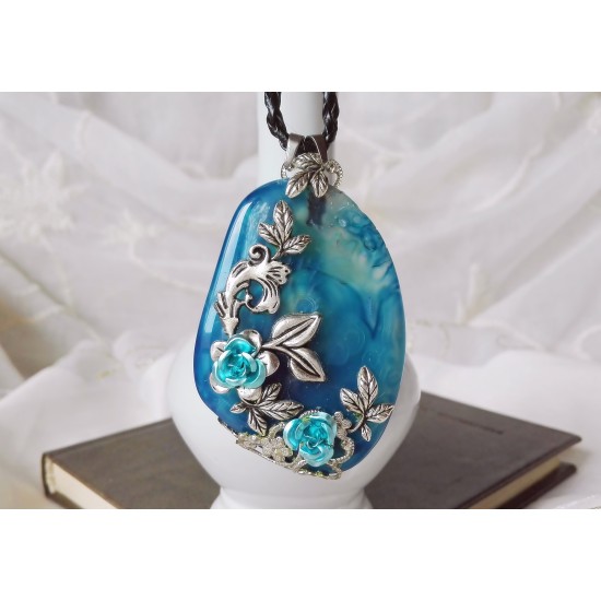 Романтично винтидж колие син ахат
